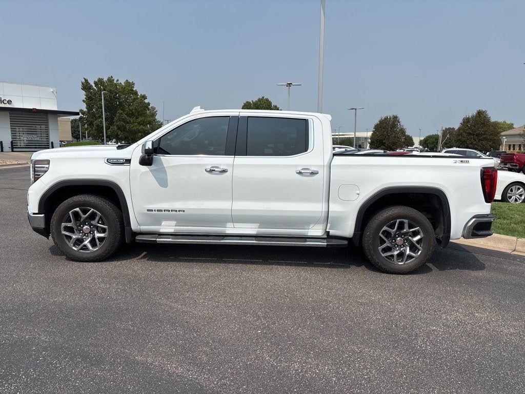 2024 GMC Sierra 1500 SLT