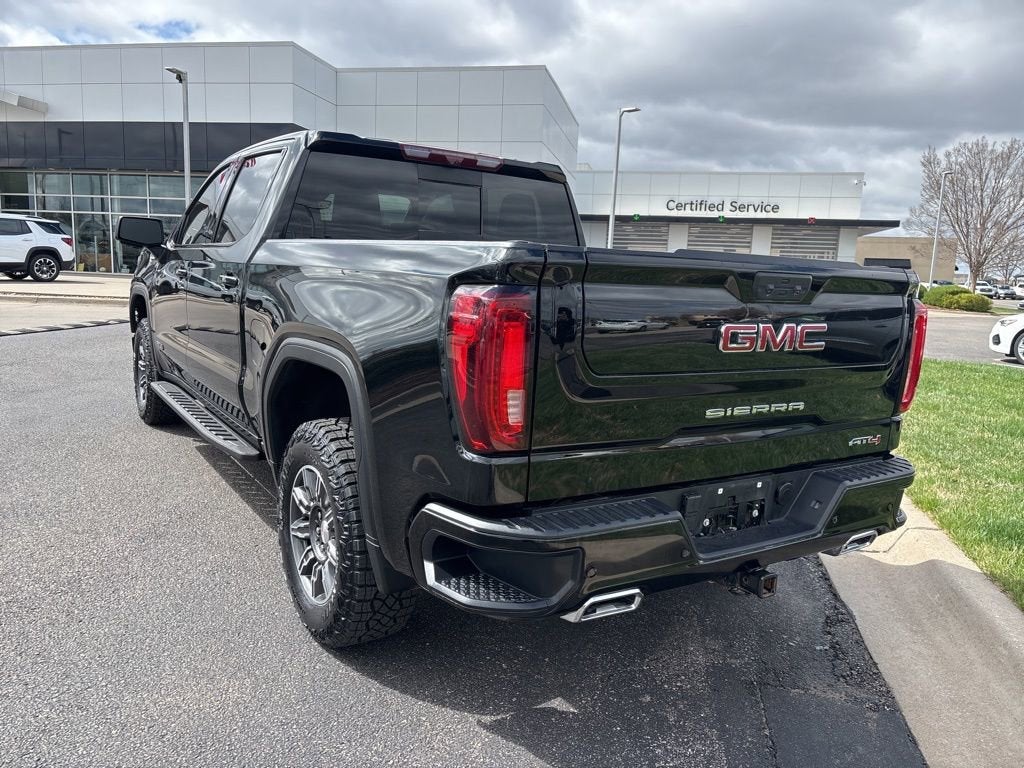 2024 GMC Sierra 1500 AT4