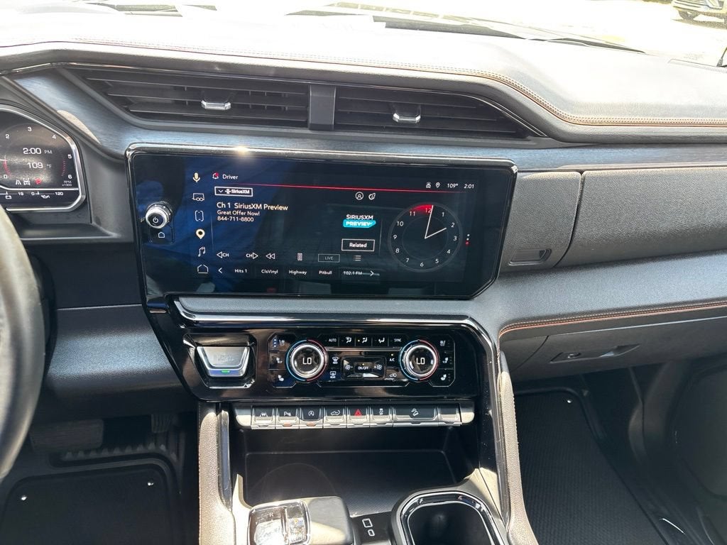 2025 GMC Sierra 1500 AT4