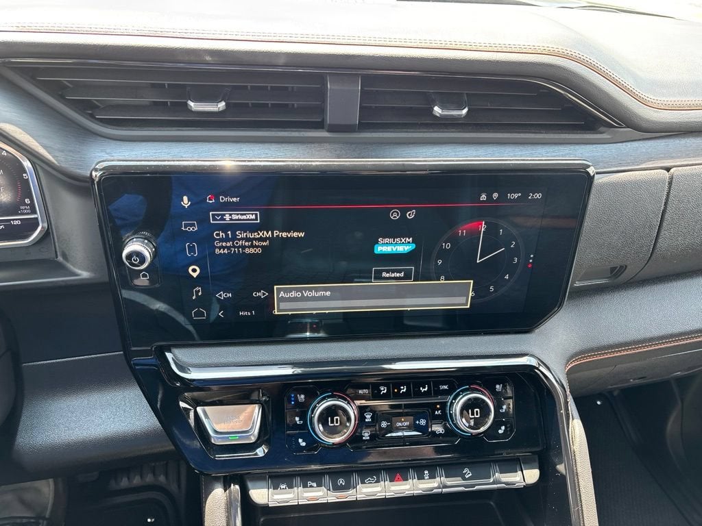2025 GMC Sierra 1500 AT4