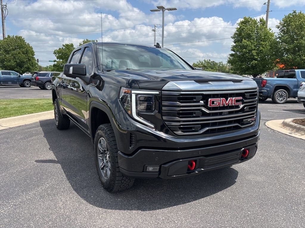2024 GMC Sierra 1500 AT4
