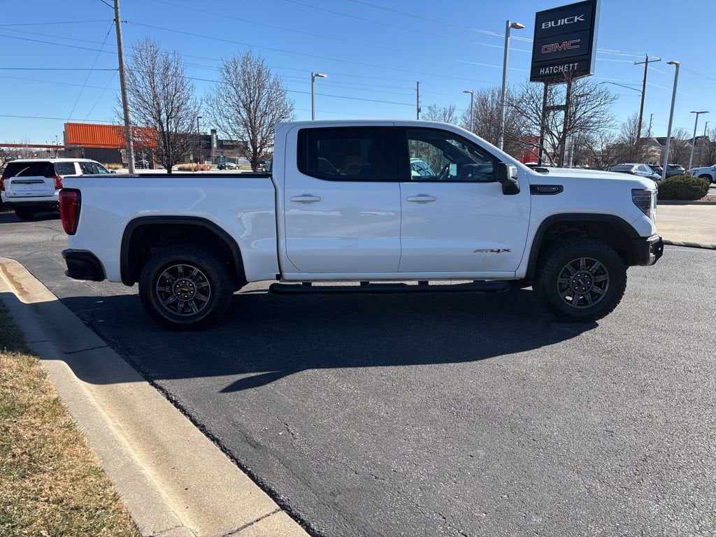 2024 GMC Sierra 1500 AT4X
