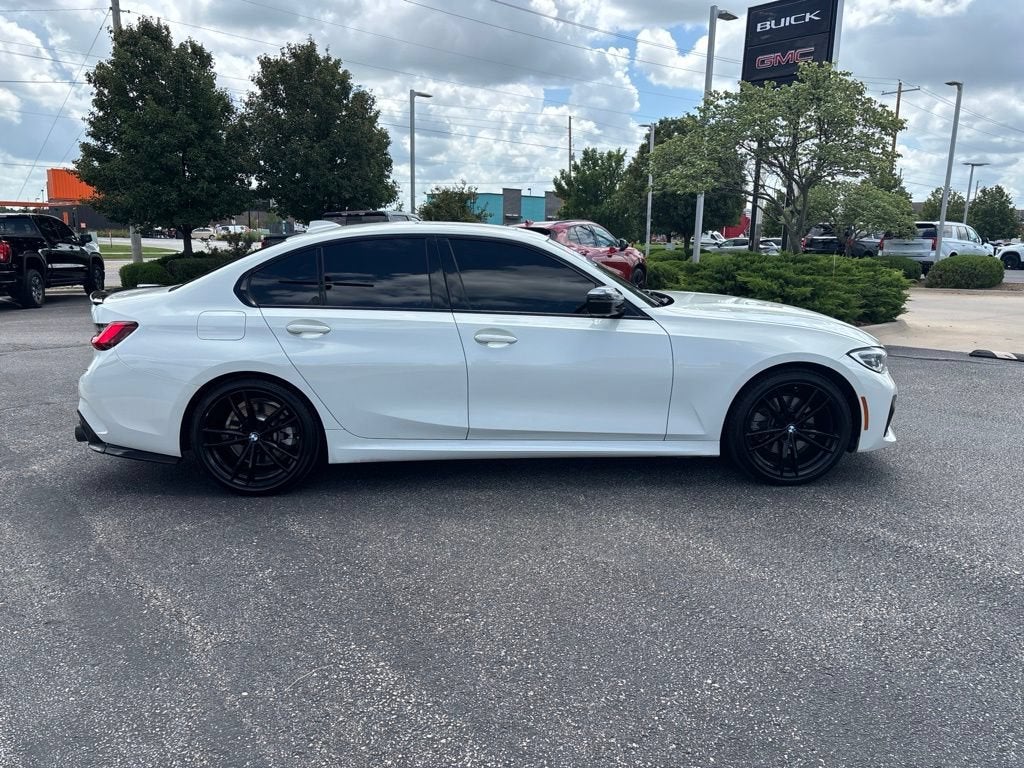 2022 BMW 3 Series 330i xDrive