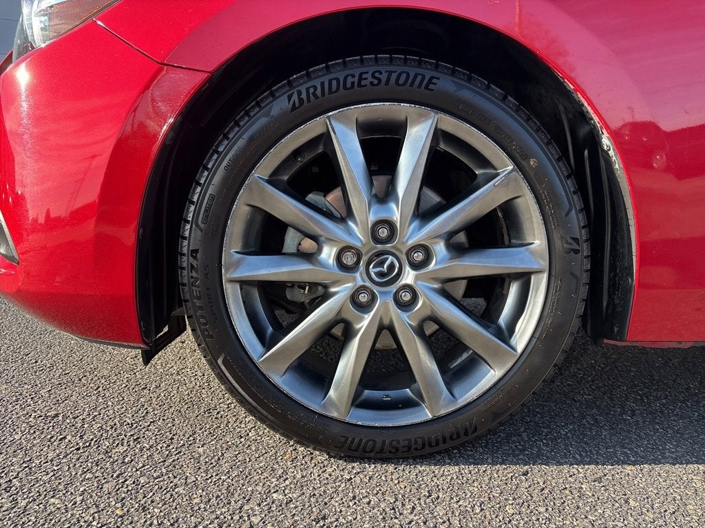 2018 Mazda Mazda3 5-Door Touring