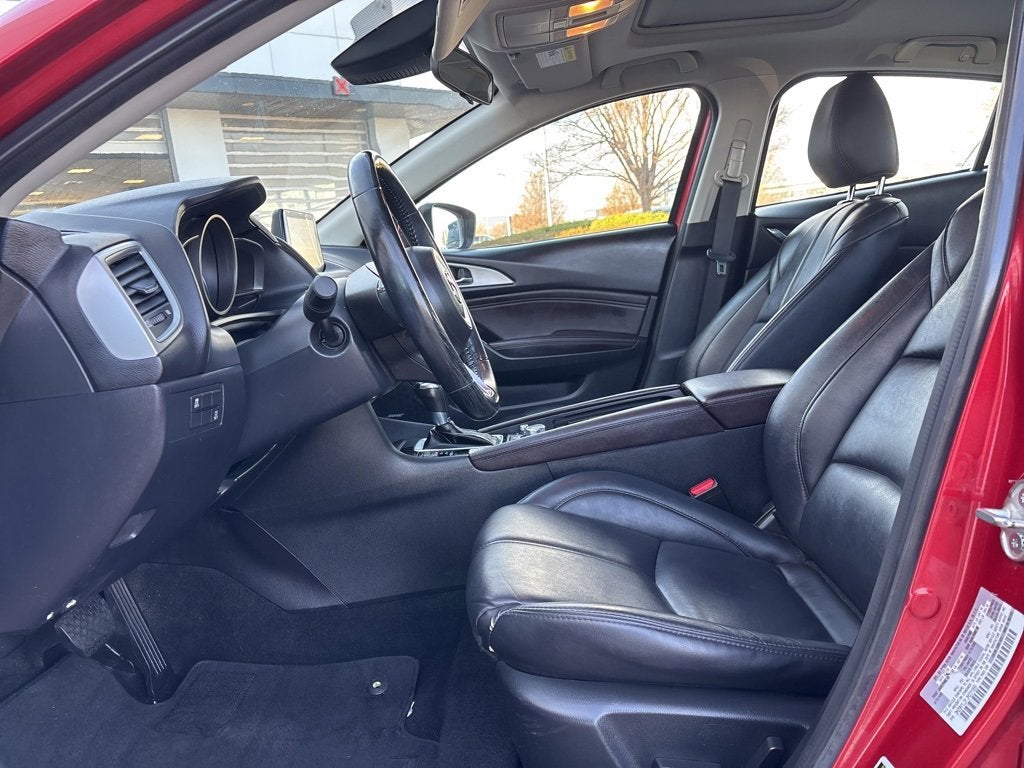 2018 Mazda Mazda3 5-Door Touring
