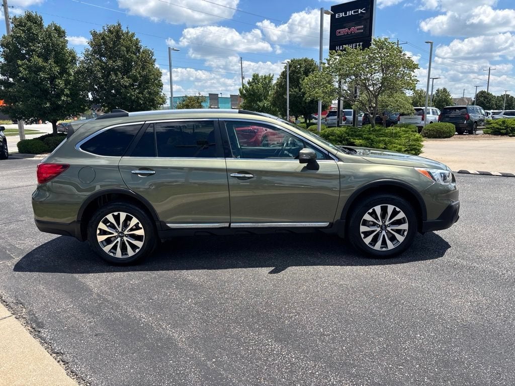 2017 Subaru Outback Touring