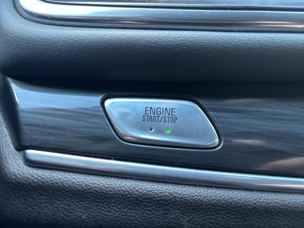 2021 Buick Enclave Essence