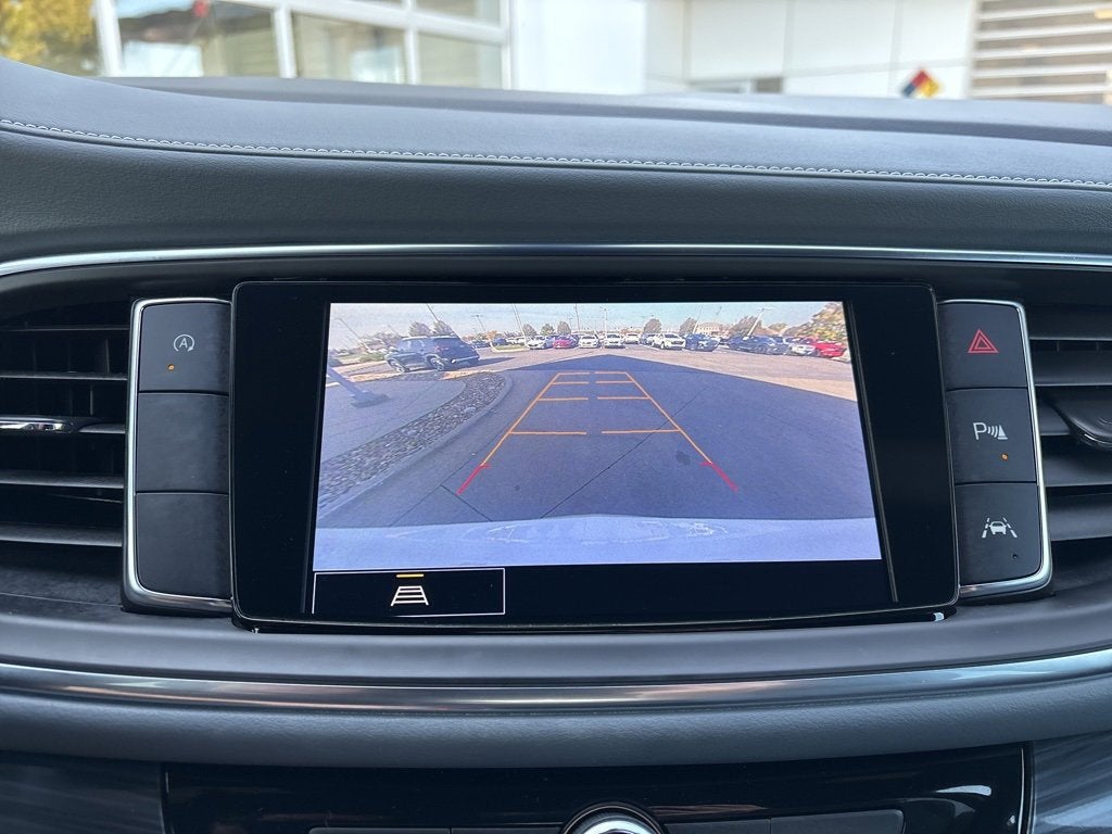 2024 Buick Enclave Essence