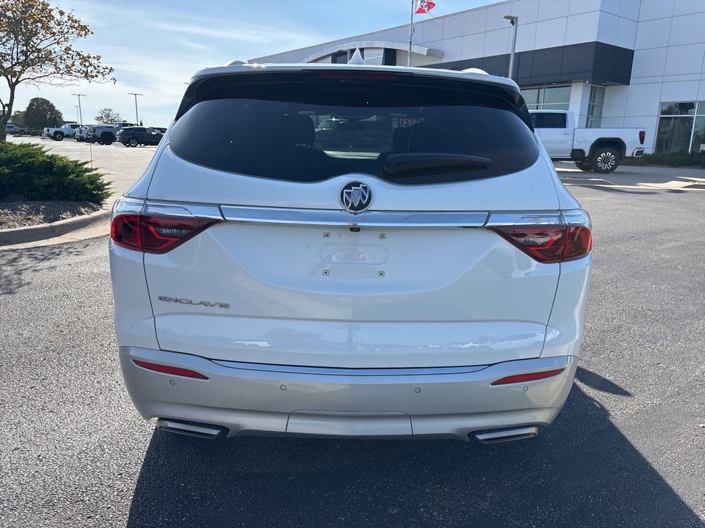 2024 Buick Enclave Essence