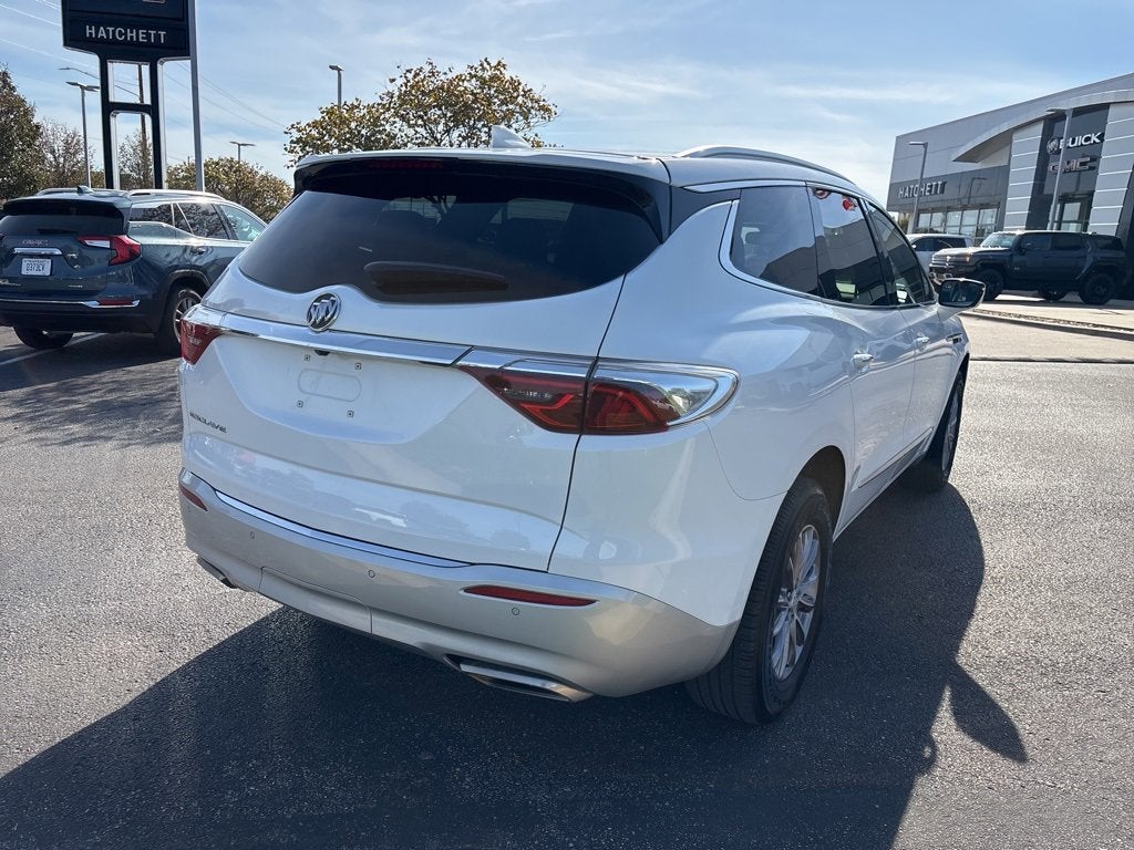 2024 Buick Enclave Essence