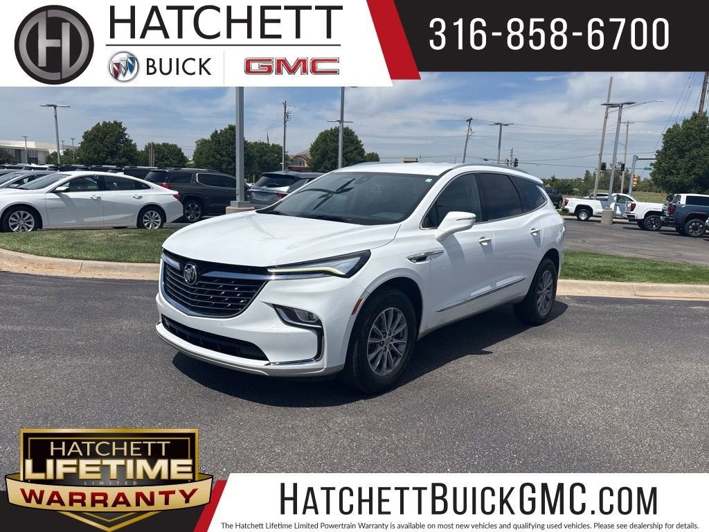 2023 Buick Enclave Essence