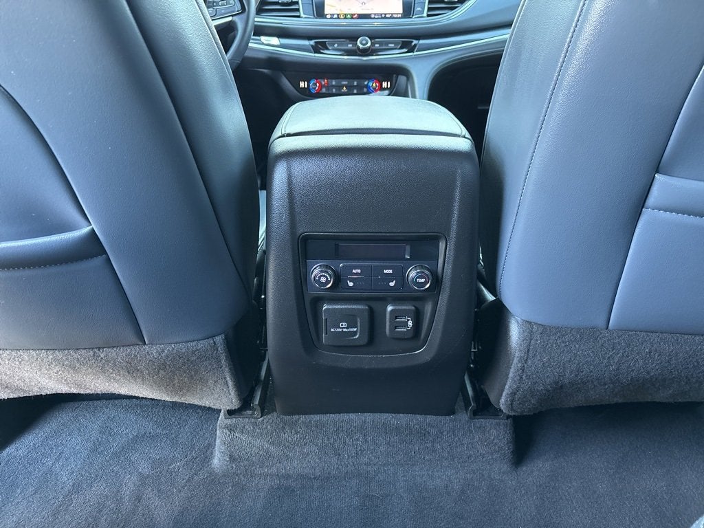 2022 Buick Enclave Premium