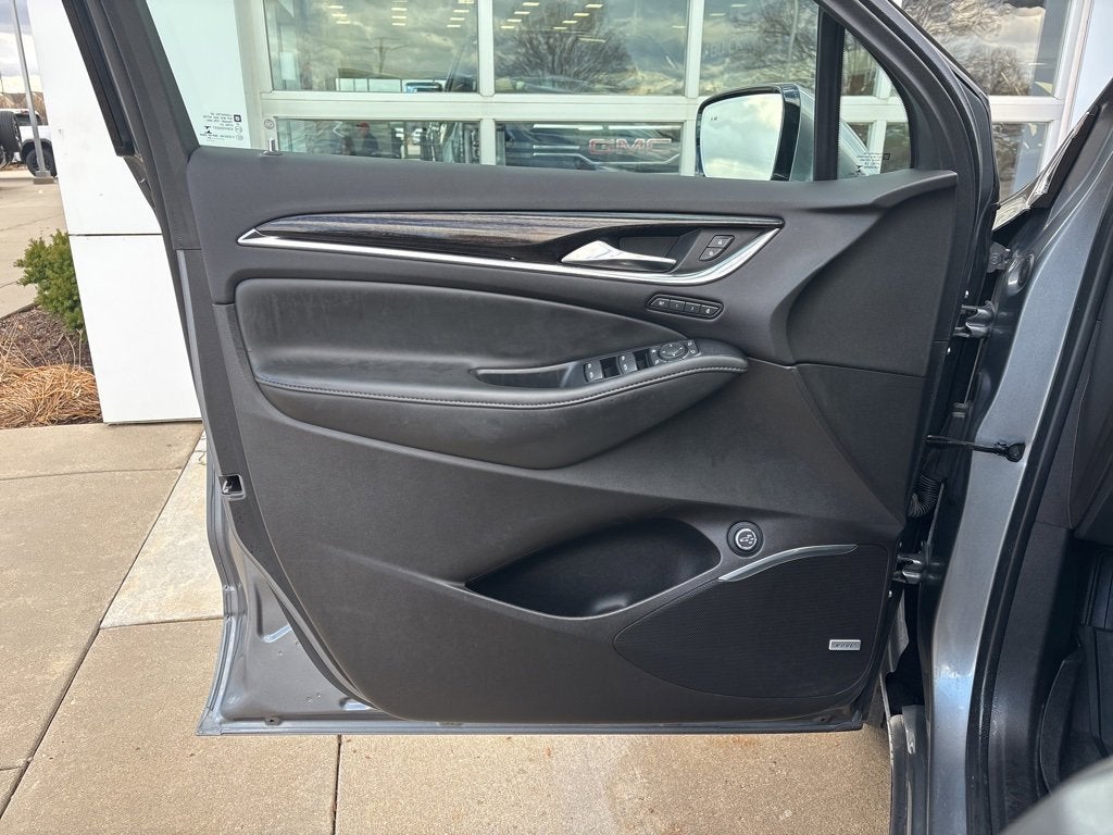 2021 Buick Enclave Avenir