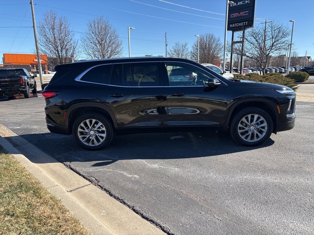 2025 Buick Enclave Preferred