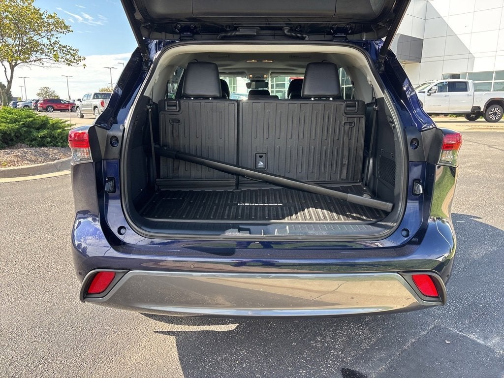 2021 Toyota Highlander Limited