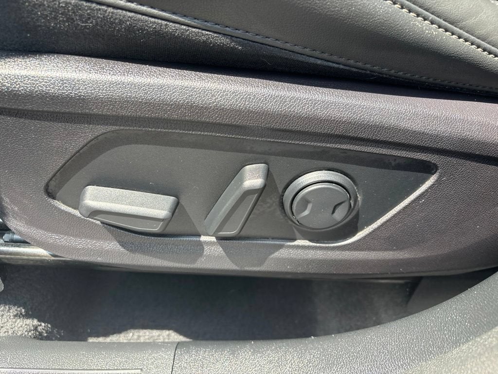 2022 Kia Sorento X-Line EX