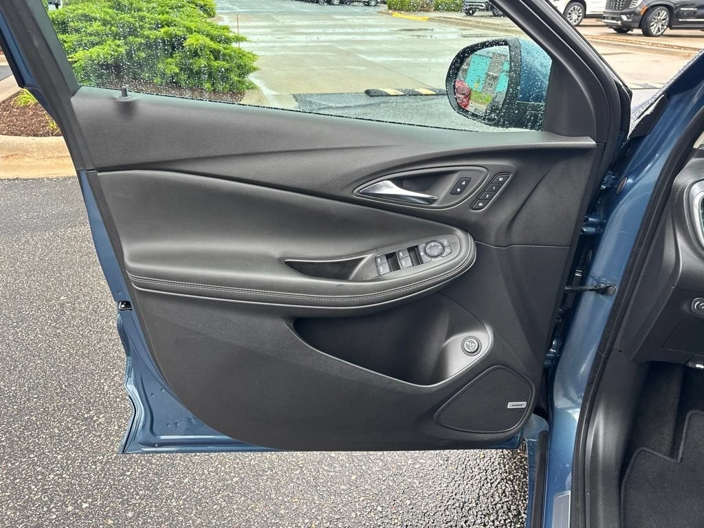 2024 Buick Encore GX Avenir