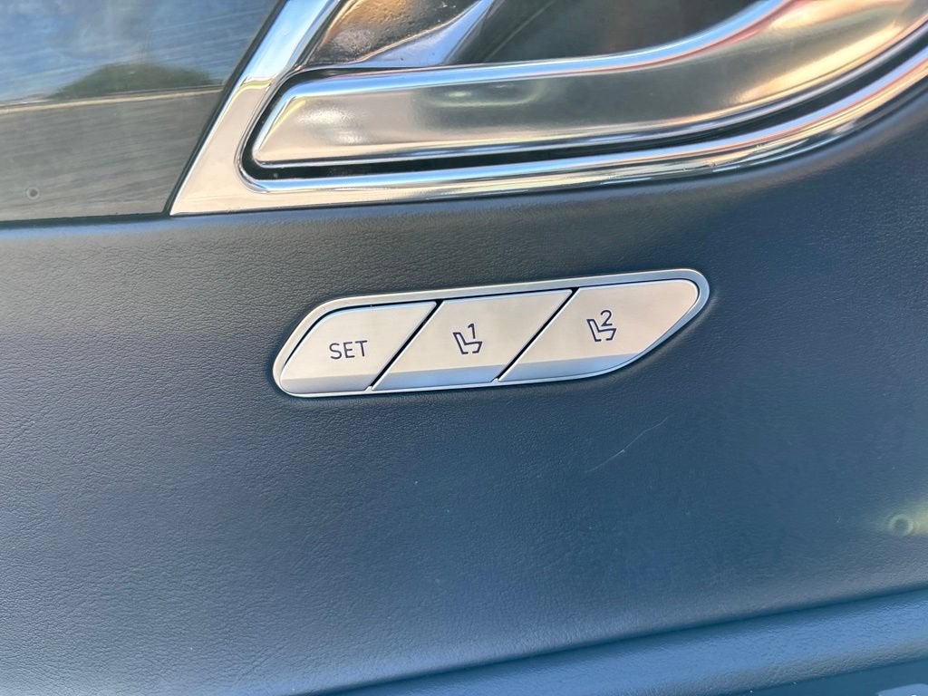 2025 Genesis GV80 2.5T Standard