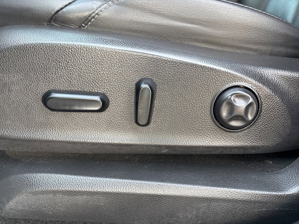 2020 Buick Envision Essence Group