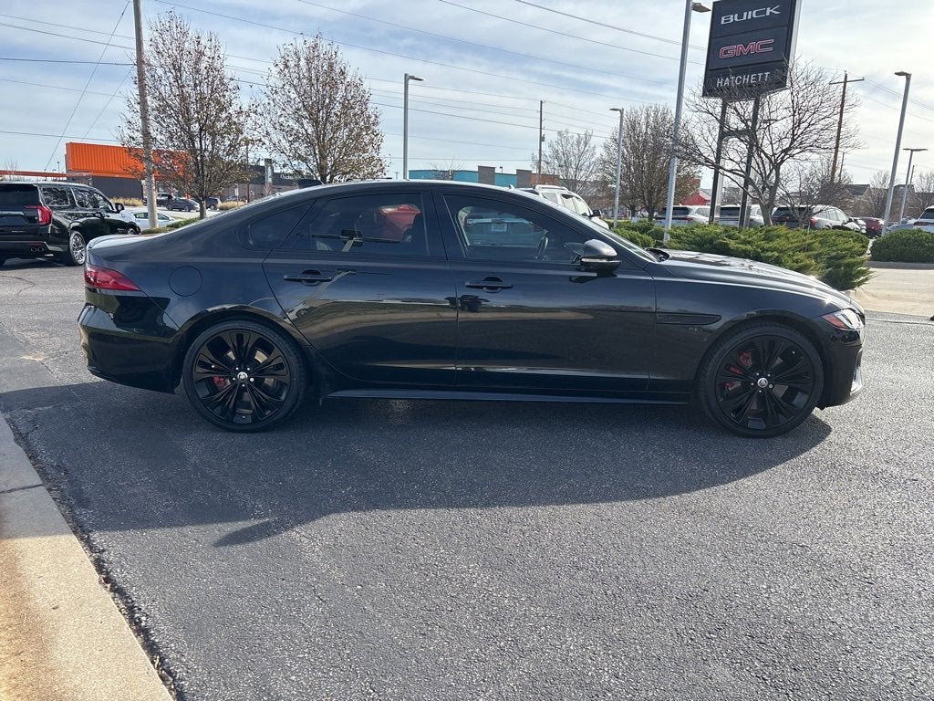 2024 Jaguar XF R-Dynamic SE