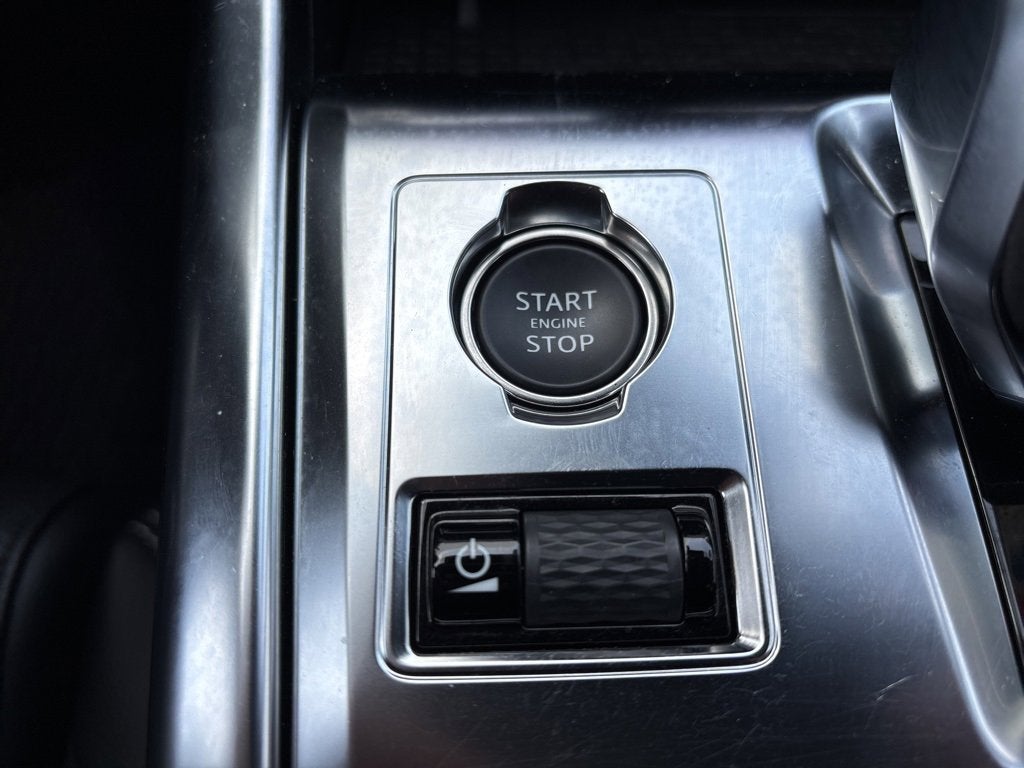 2024 Jaguar XF R-Dynamic SE