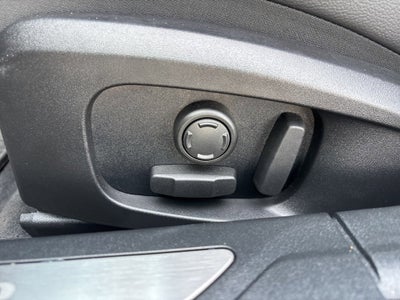 2024 Jaguar XF R-Dynamic SE