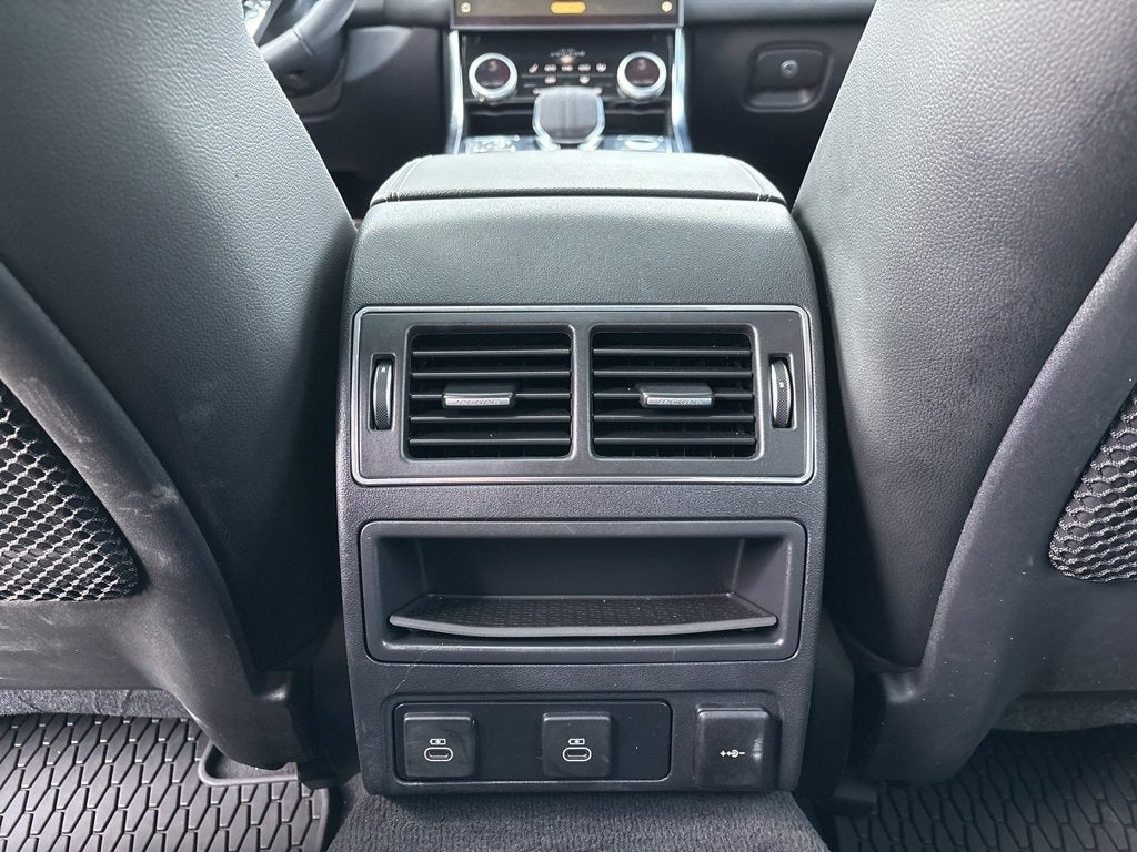 2024 Jaguar XF R-Dynamic SE