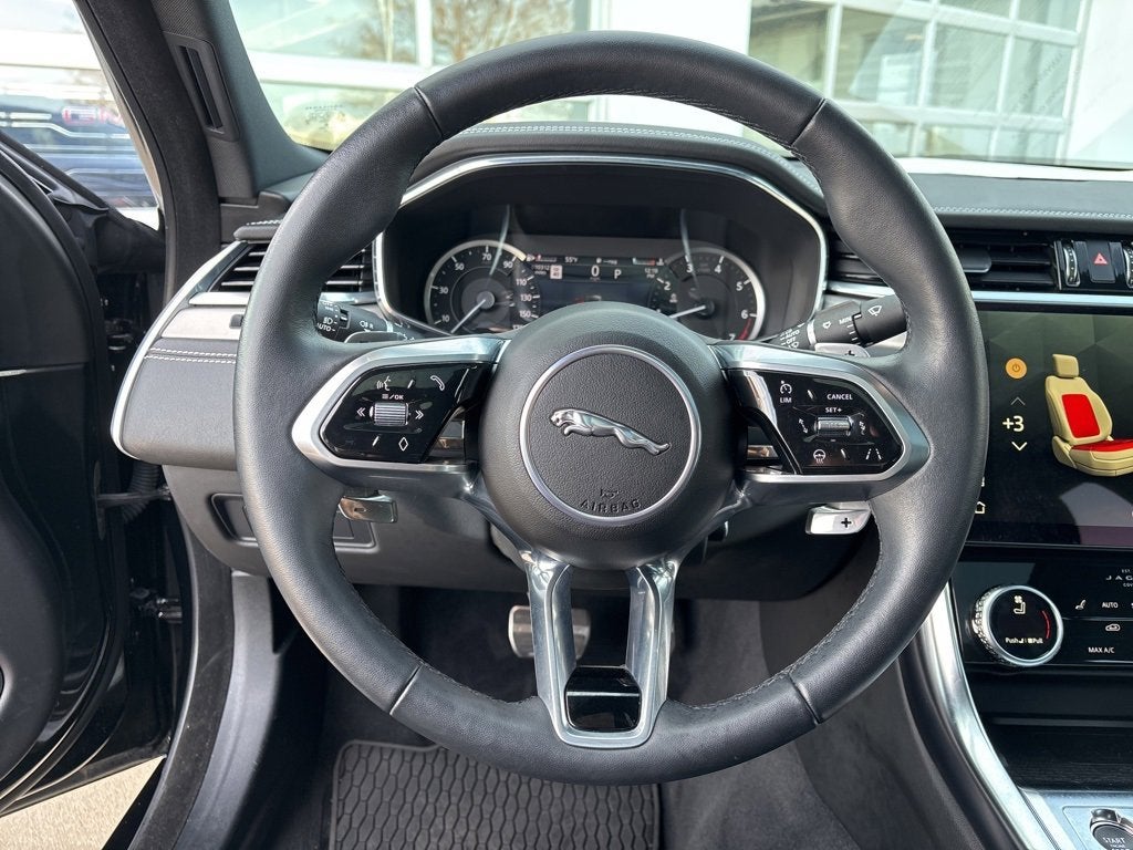 2024 Jaguar XF R-Dynamic SE