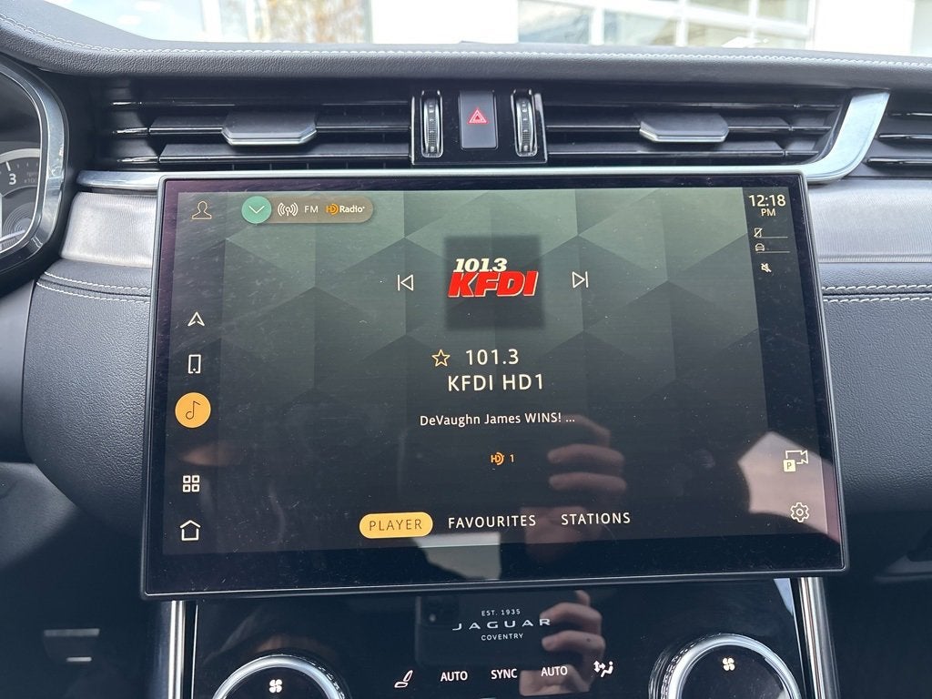 2024 Jaguar XF R-Dynamic SE