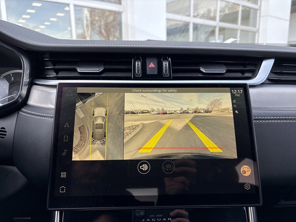 2024 Jaguar XF R-Dynamic SE