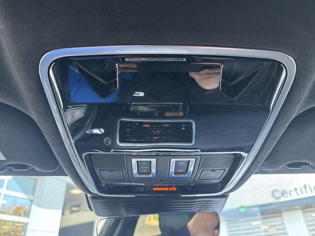 2023 Land Rover Range Rover Velar HST