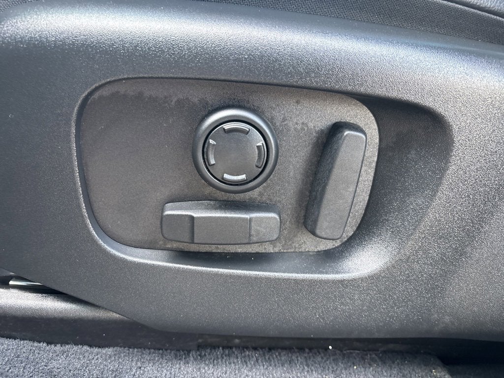 2023 Land Rover Range Rover Velar HST