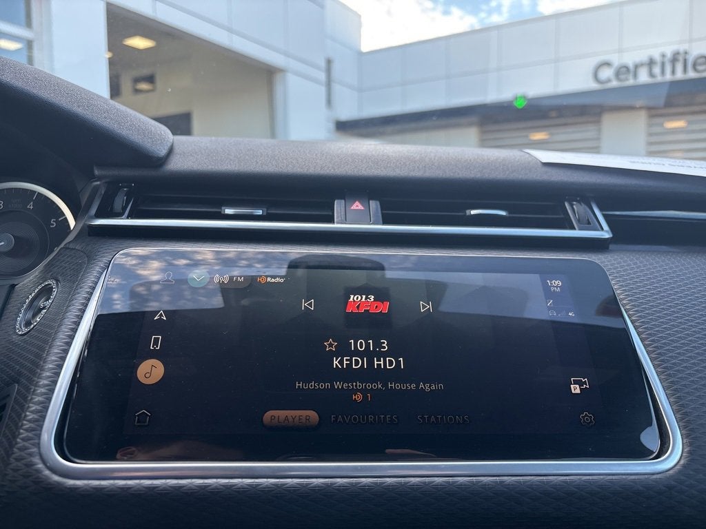 2023 Land Rover Range Rover Velar HST