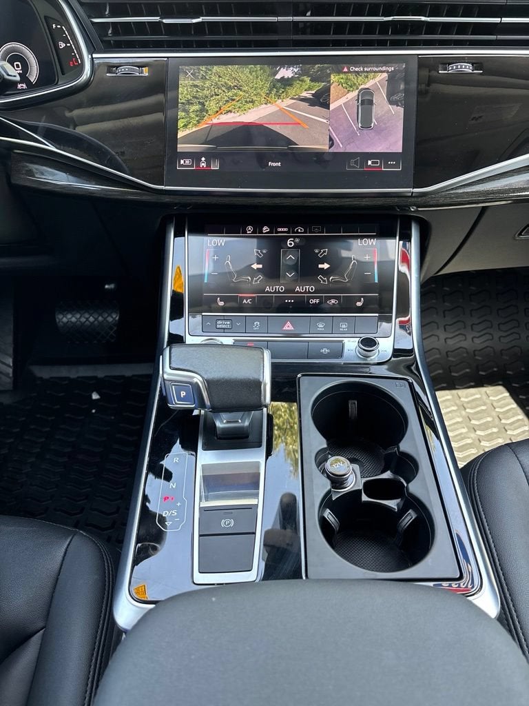 2022 Audi Q7 Premium