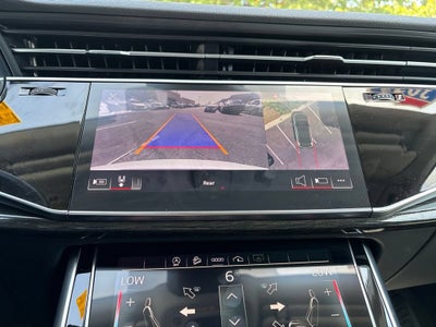 2022 Audi Q7 Premium