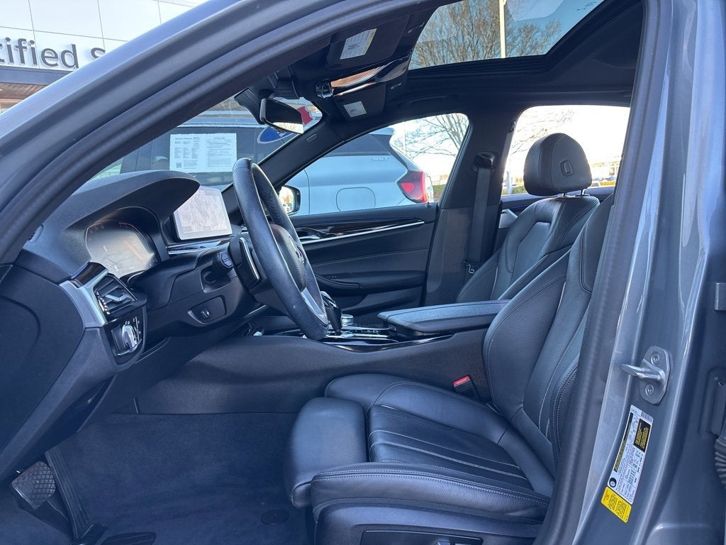 2023 BMW 5 Series 530i