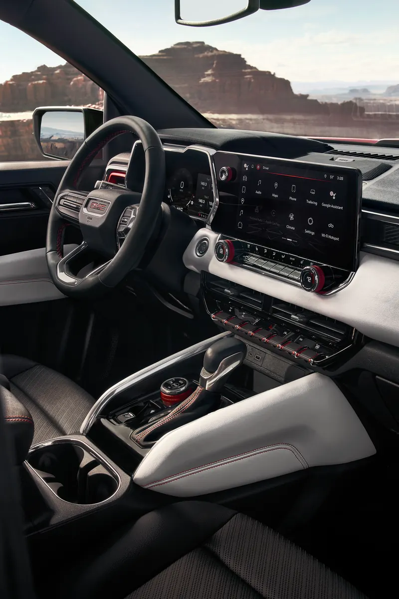 2026 GMC Canyon infotainment system at Hatchett Buick GMC in Wichita KS